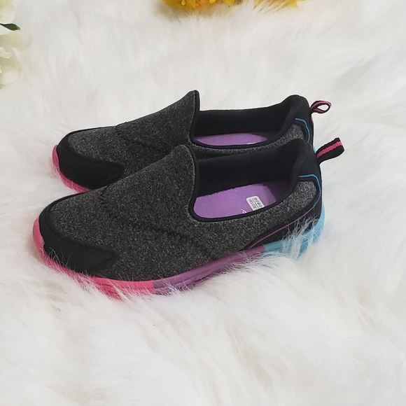 ATHLETIC WORKS Slip On Size 9 - Picture 9 of 13